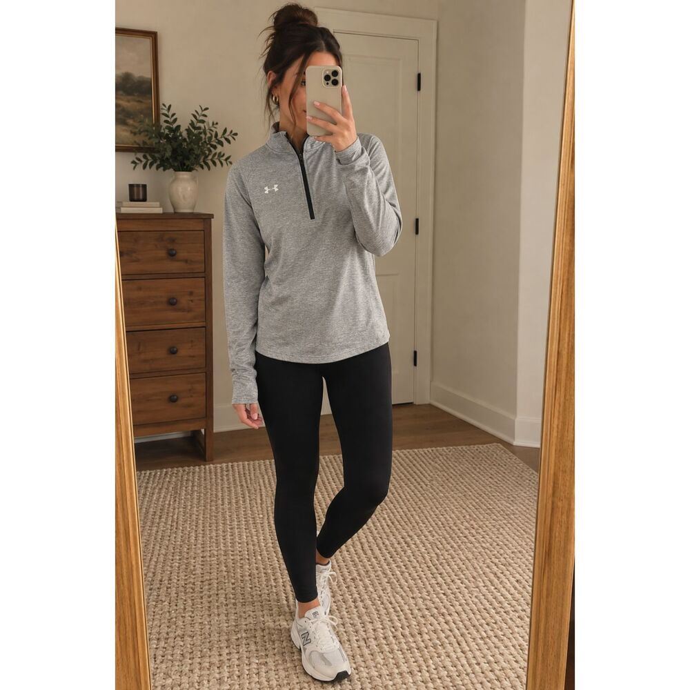Under Armour HeatGear Women’s Small Gray 1/4 Zip Pullover Athletic Top